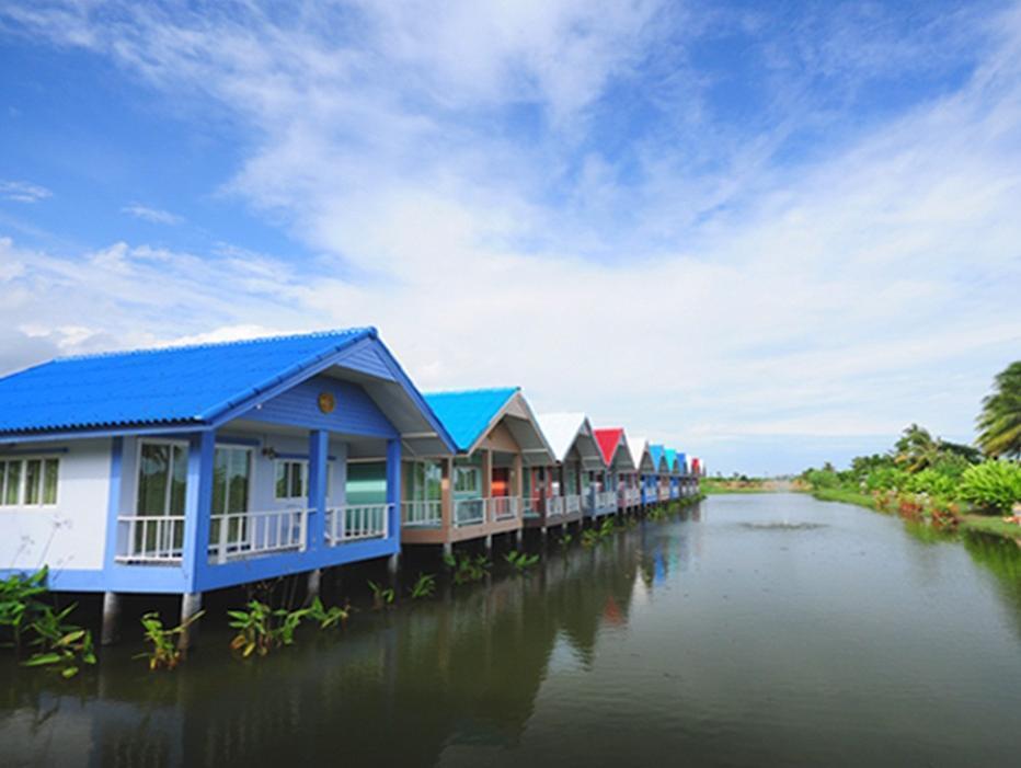 Baan Chay Namm Resort Bangkok Exterior foto