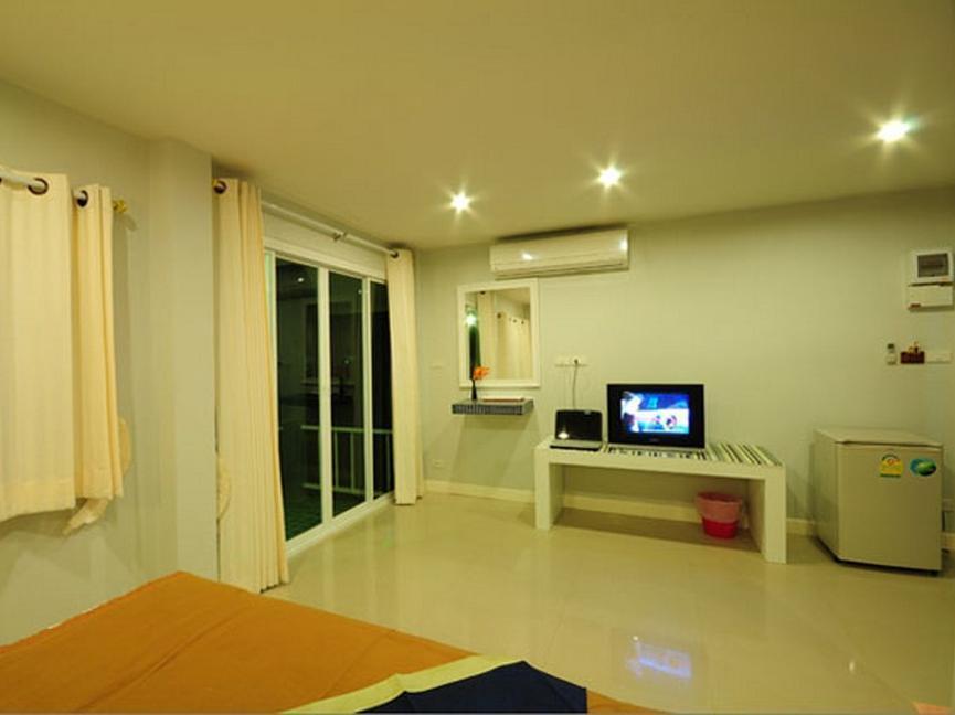 Baan Chay Namm Resort Bangkok Exterior foto